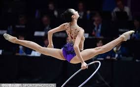 西媒：皇马今年进欧冠8强多踢了4场比赛，弗爷破